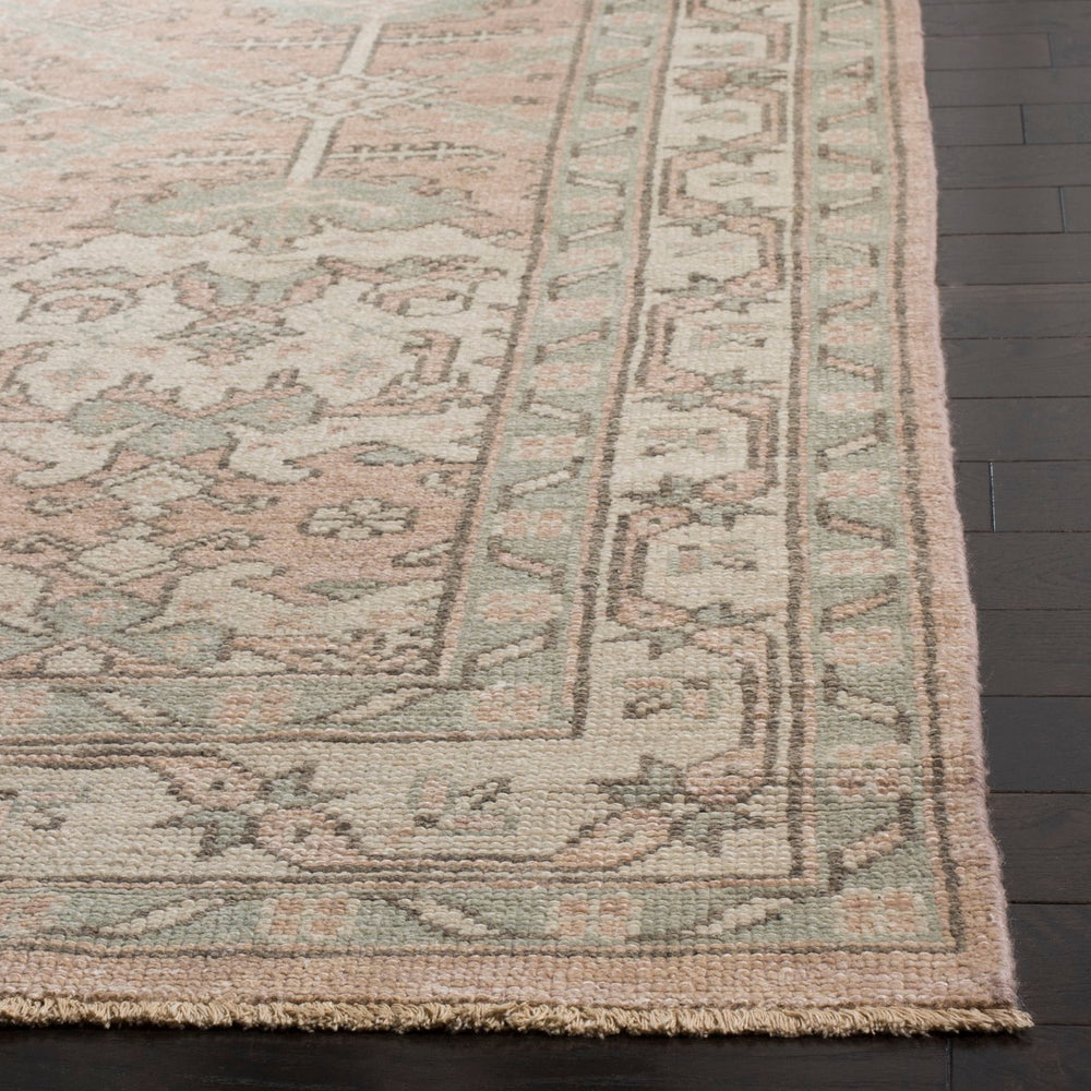 Safavieh Sivas SVS129 Hand Knotted Rug