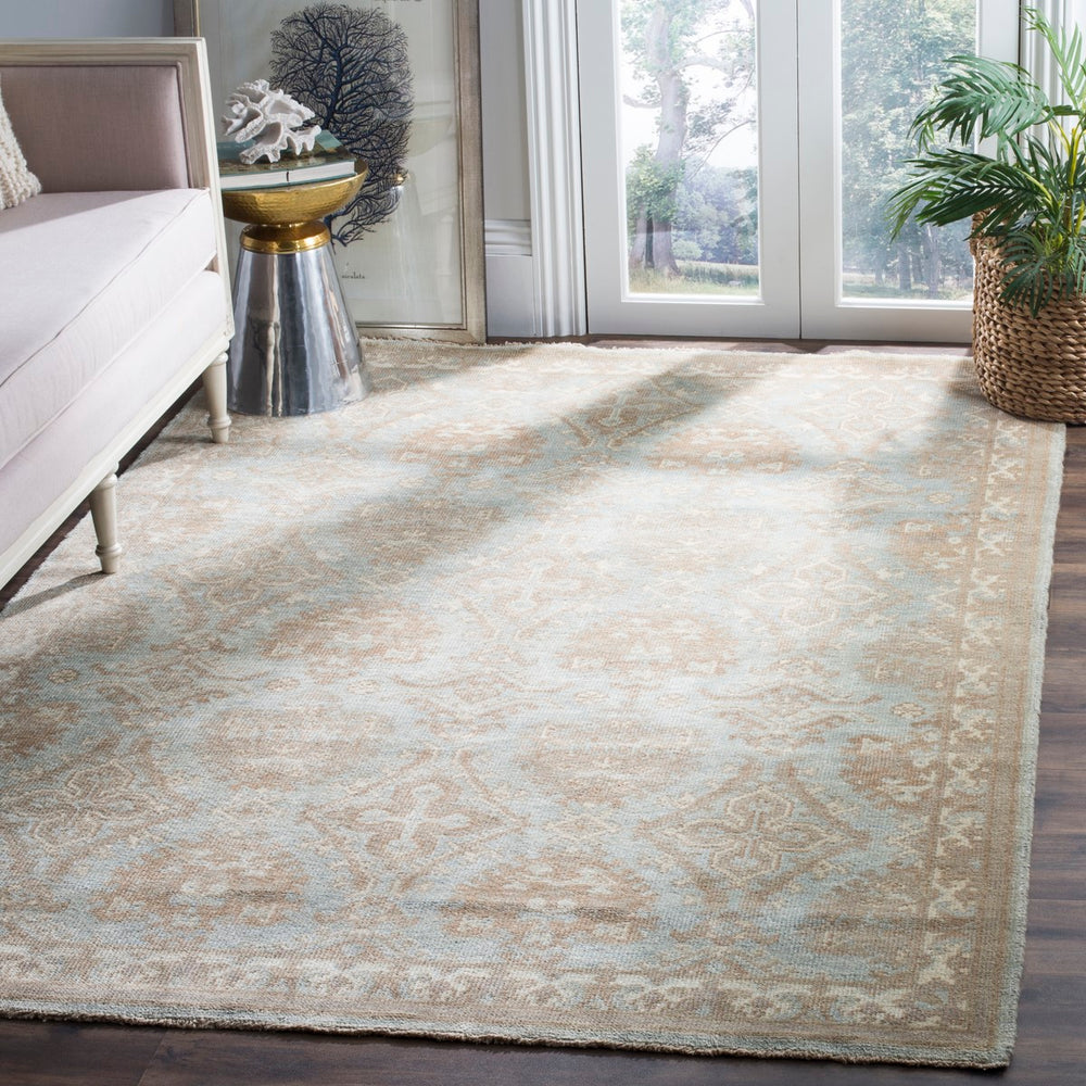 Safavieh Sivas SVS170 Hand Knotted Rug
