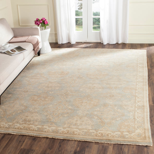 Safavieh Sivas SVS170 Hand Knotted Rug
