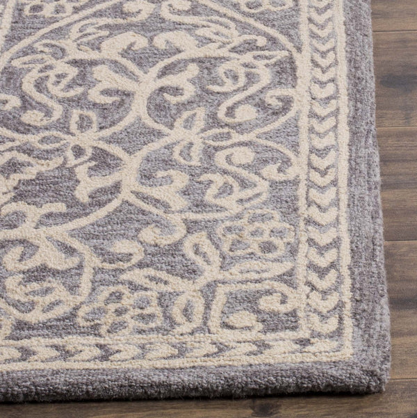 Safavieh Suzani 101 Hand Hooked 80% Wool and 20% Cotton Rug SZN101A-3