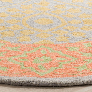 Safavieh Suzani 105 Hand Hooked 80% Wool and 20% Cotton Rug SZN105A-3