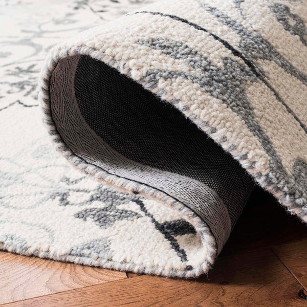 Safavieh Suzani 204 Hand Hooked Wool Rug SZN204A-3