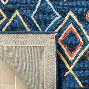 Safavieh Suzani 316 Hand Hooked Wool and Cotton Rug SZN316A-3
