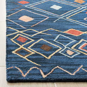 Safavieh Suzani SZN316 Hand Hooked Rug