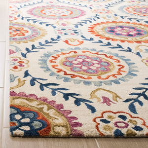 Safavieh Suzani 374 Hand Hooked Wool and Cotton Rug SZN374B-3