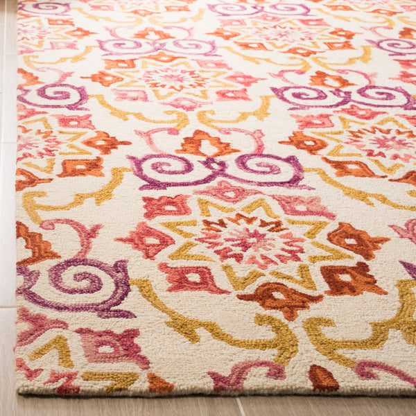 Safavieh Suzani SZN377 Hand Hooked Rug