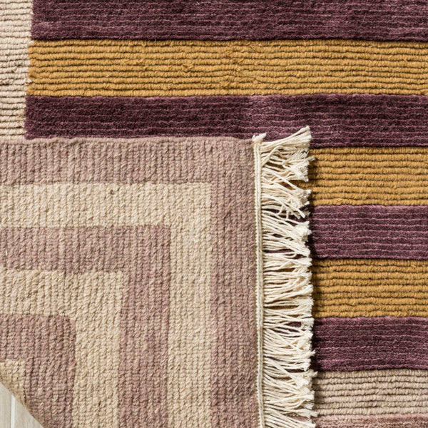 Safavieh TB134 Hand Knotted Rug