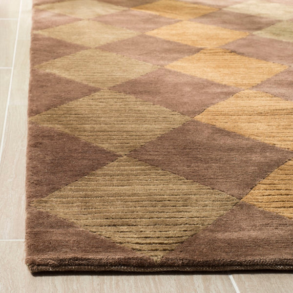 Safavieh TB144 Hand Knotted Rug