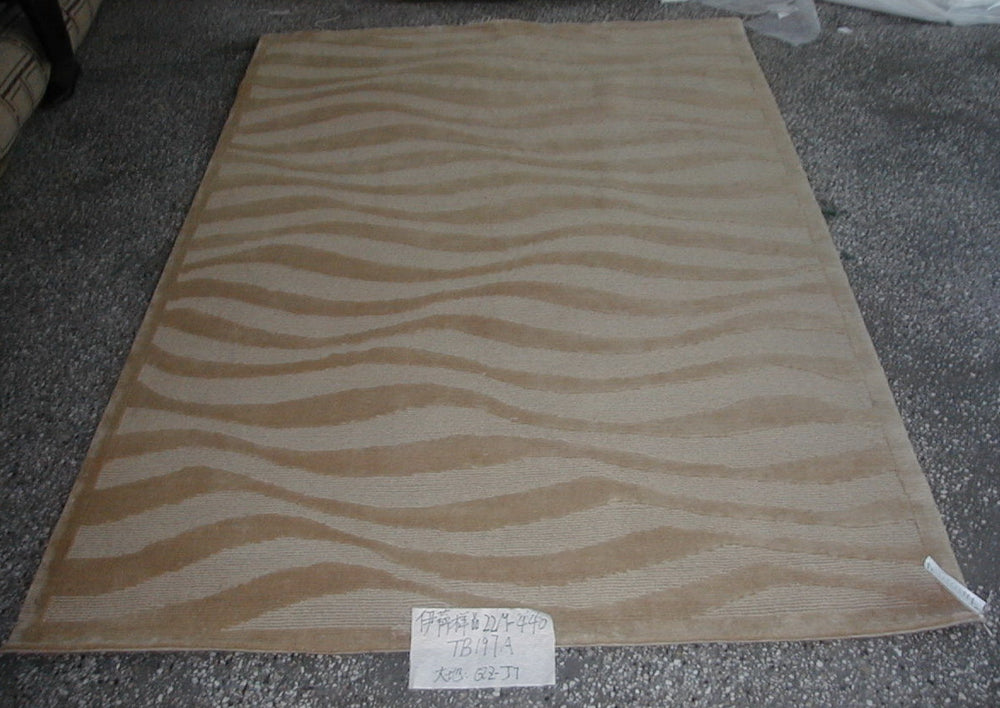 Safavieh TB197 Hand Knotted Rug