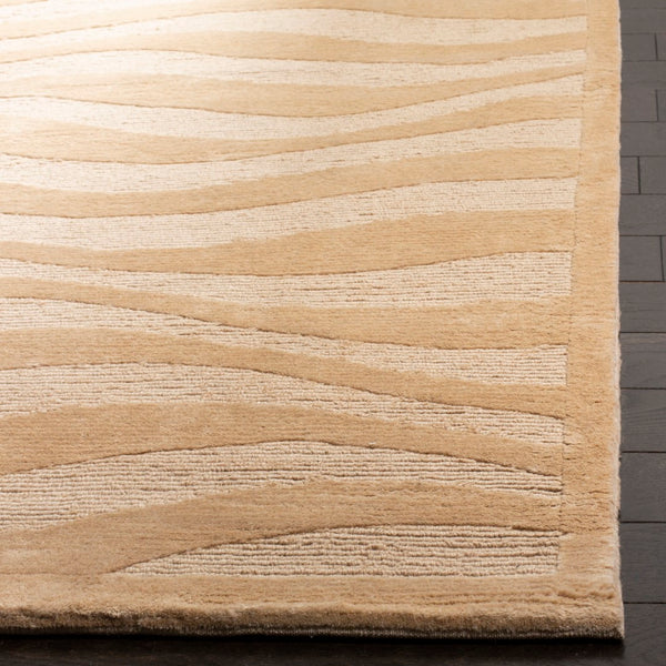 Safavieh TB197 Hand Knotted Rug