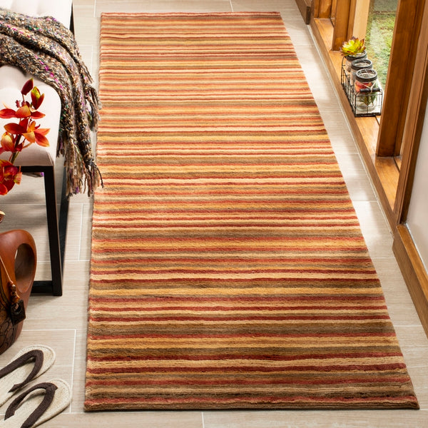 Safavieh TB198 Hand Knotted Rug