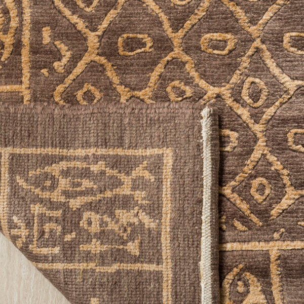 Safavieh TB230 Hand Knotted Rug