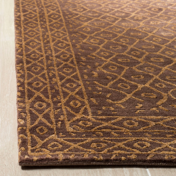 Safavieh Tibetan TB231 Hand Knotted Rug