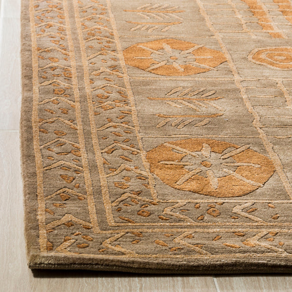 Safavieh TB234 Hand Knotted Rug