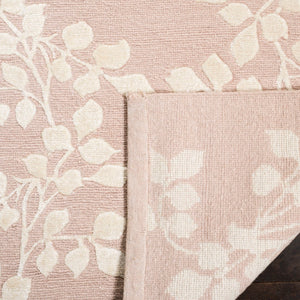 Safavieh TB313 Hand Knotted Rug