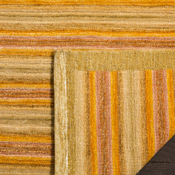 Safavieh TB355 Hand Knotted Rug