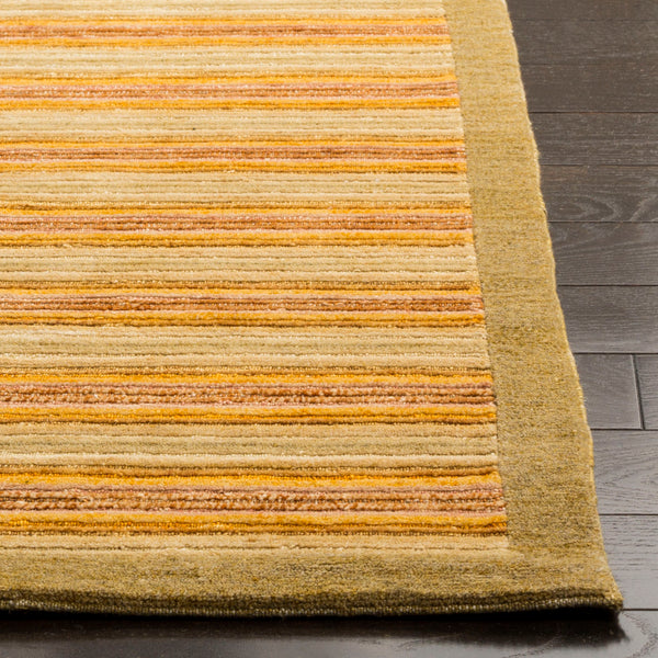 Safavieh TB355 Hand Knotted Rug