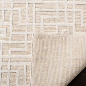 Safavieh Tibetan TB426 Hand Knotted Rug