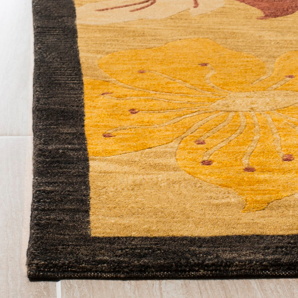 Safavieh Tibetan TB518 Pure Wool Pile Rug