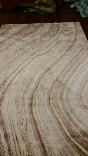 Safavieh Tibetan TB842 Hand Knotted Rug