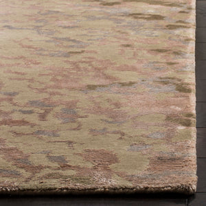 Safavieh Tibetan TB852 Hand Knotted Rug