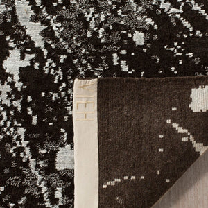 Safavieh Tibetan TB927 Hand Knotted Rug