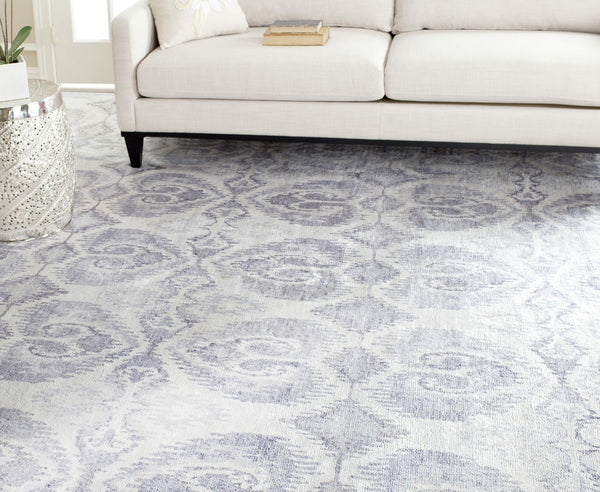 Safavieh Tibetan TB951 Hand Knotted Rug