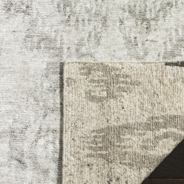 Safavieh Tibetan TB954 Hand Knotted Rug