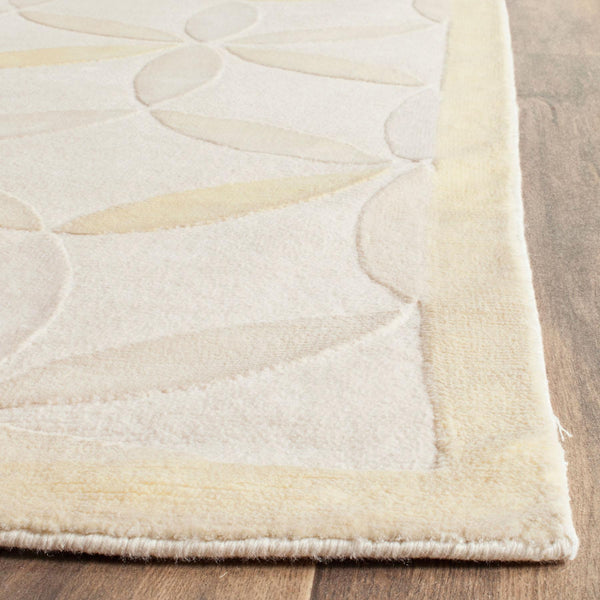 Safavieh Tibetan TB960 Rug