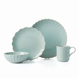 French Perle Scallop Ice Blue 4-Piece Place Setting