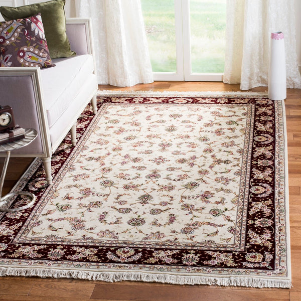 Safavieh TF752 Rug