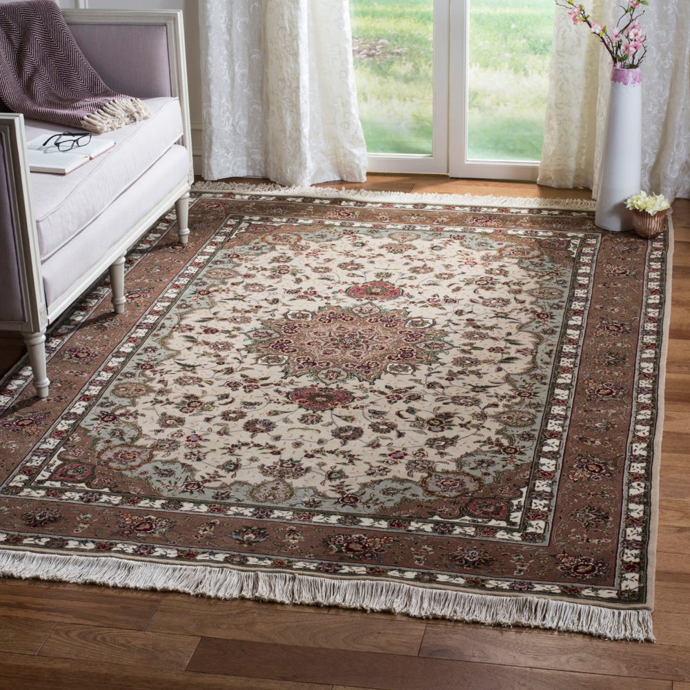 Safavieh TF9 Rug