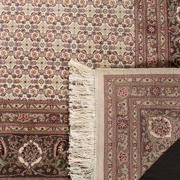 Safavieh TH23 Rug