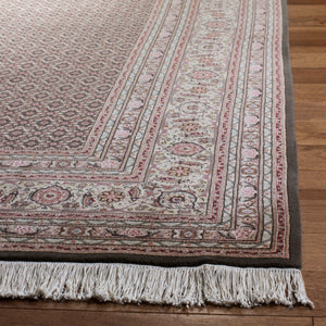 Safavieh TH23 Rug