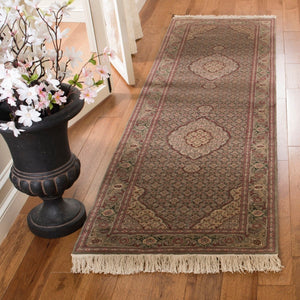 Safavieh TH2 TH Rug