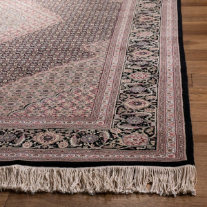 Safavieh TH3 TH Rug