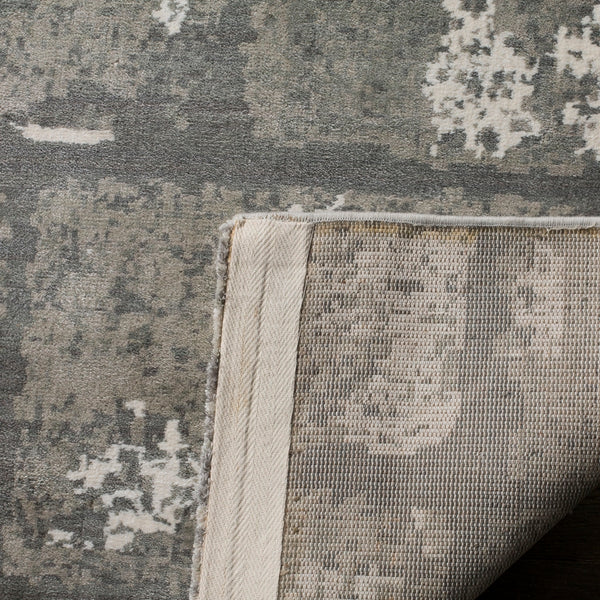 Safavieh Tibetan TIB513 Rug