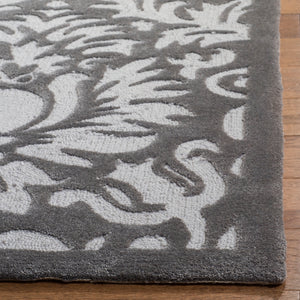 Safavieh Brussels Hand Hooked Poly-Arcylic Pile Rug TLP714H-3