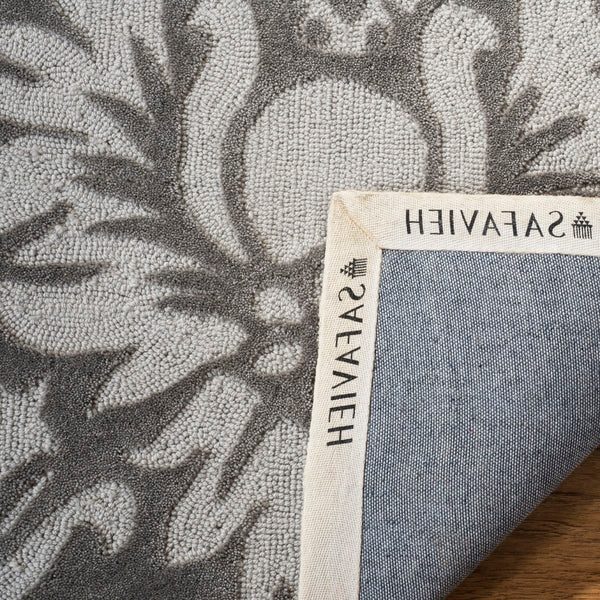 Safavieh Total TLP714 Hand Hooked Rug