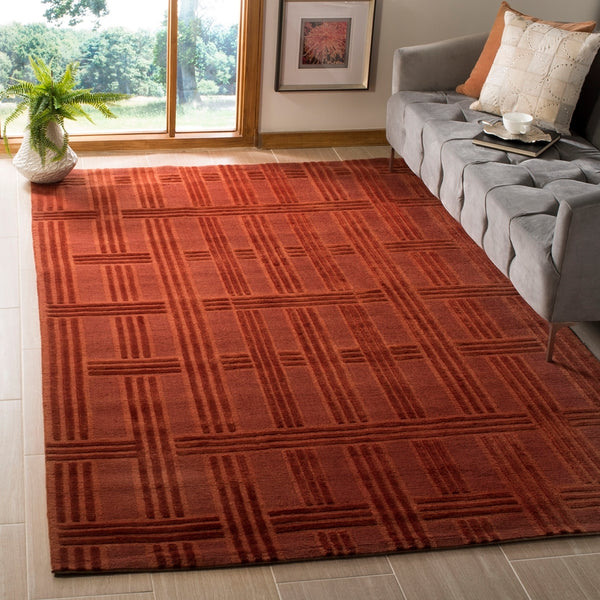 Safavieh Thomas TOB712 Hand Knotted Rug