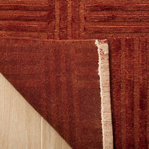 Safavieh Thomas TOB712 Hand Knotted Rug