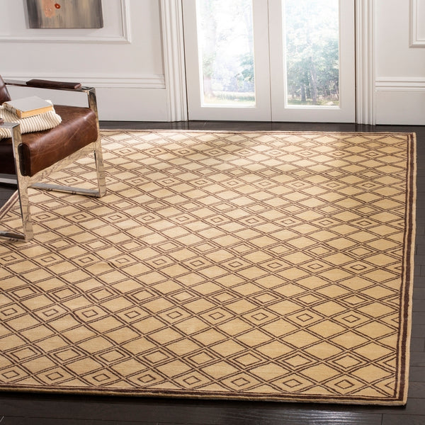 Safavieh Thomas TOB716 Hand Knotted Rug