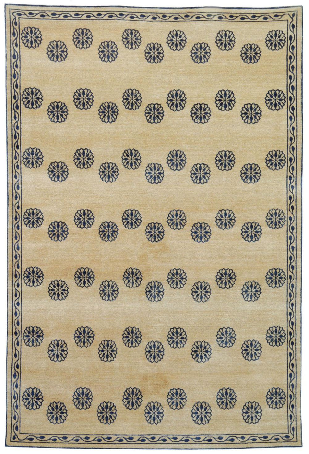 Safavieh Thomas TOB884 Hand Knotted Rug