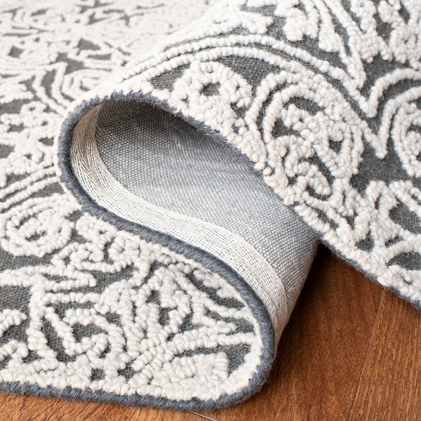 Safavieh Trace 101 Hand Tufted Wool and Cotton with Latex Rug TRC101A-2060