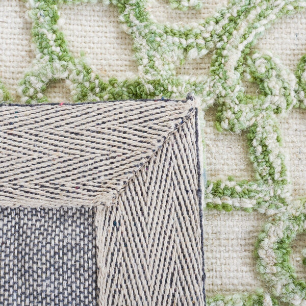 Safavieh Trace 103 Hand Tufted Wool and Cotton with Latex Rug TRC103Y-6SQ