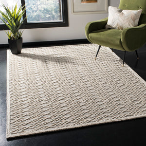 Safavieh Trace TRC211 Hand Tufted Rug