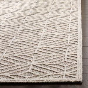 Safavieh Trace TRC212 Hand Tufted Rug