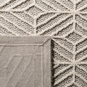 Safavieh Trace 212 Hand Tufted Wool Rug TRC212A-25