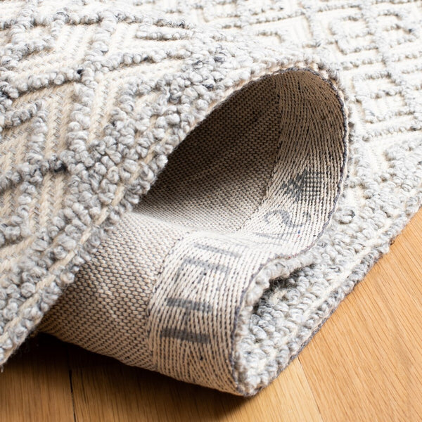 Safavieh Trace 231 Hand Tufted 65% Wool/25% Viscose/and 10% Nylon Rug TRC231F-2640