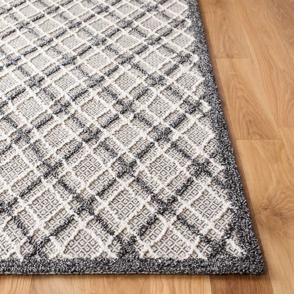 Safavieh Trace 251 Hand Tufted Wool Rug TRC251G-2640